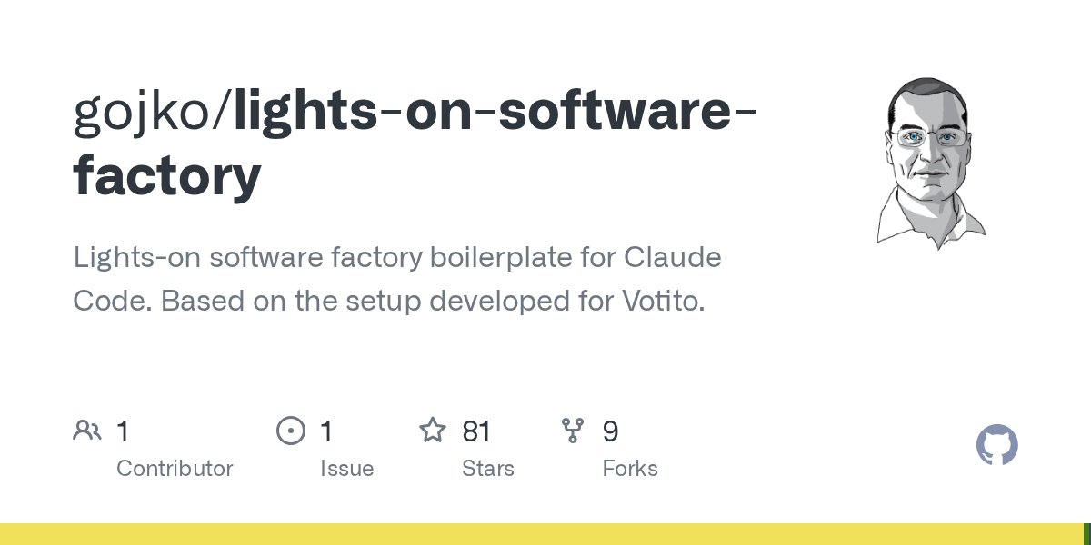 开发者开源 Claude Code「熄灯软件工厂」样板，README 称编排器可降低约 80% token 花费
