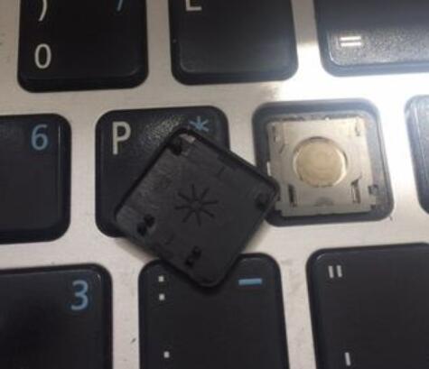 win10笔记本键盘失灵错乱怎么解决(1)