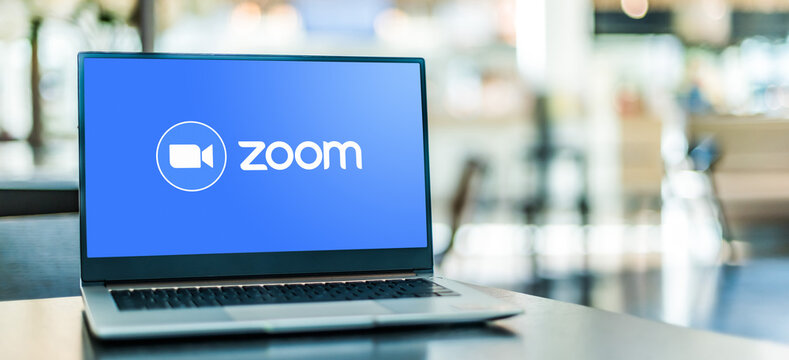 Zoom 第二季度营收 10 亿美元,净利润同比增长 71%